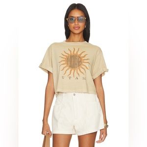 Girl Dangerous Crop Short Sleeve Boyfriend Graphic Tee Moab Utah Tan Size M